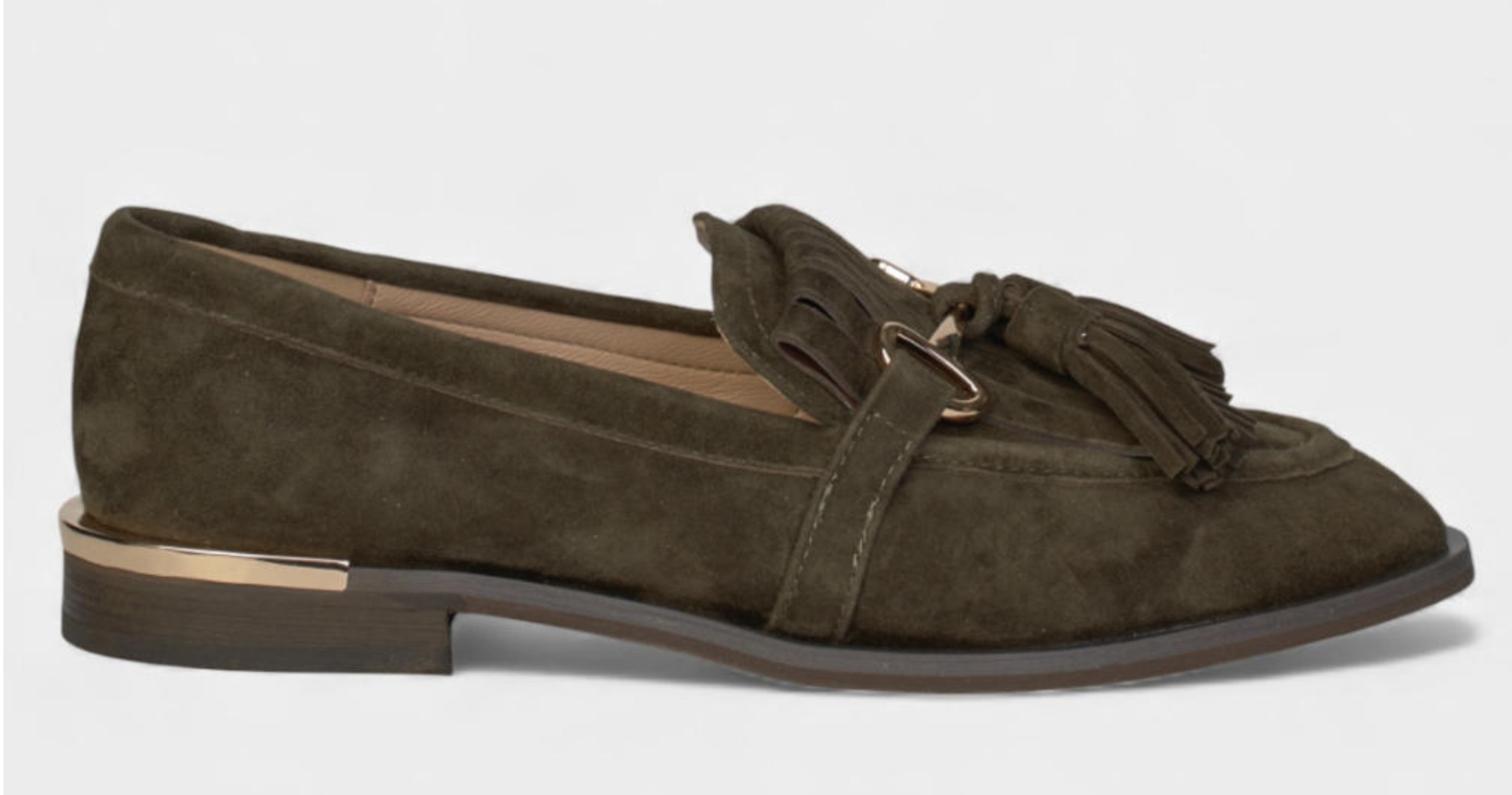 Footwear 18
